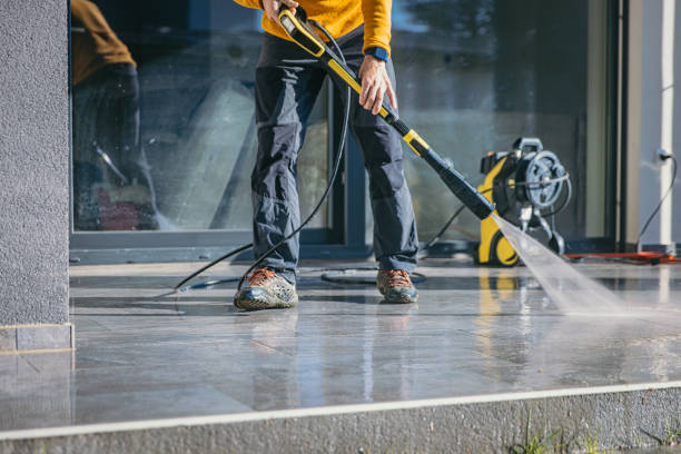 Best Pool Deck Cleaning  in Honeoye Falls, NY